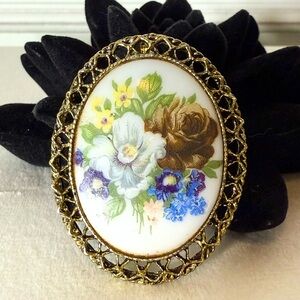 Vintage Hand Painted Porcelain Floral Brooch Pendant Gold Tone Filigree Frame
